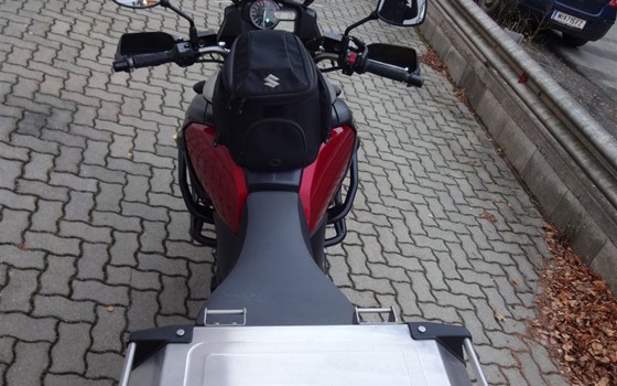 Gebrauchtmotorrad Suzuki V-Strom 1000 - Bild 6 Gebrauchtmotorrad Suzuki V-Strom 1000 - Bild 6