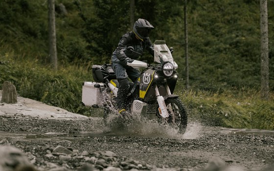 Neufahrzeug Husqvarna Norden 901 Expedition - Bild 2 Neufahrzeug Husqvarna Norden 901 Expedition - Bild 2