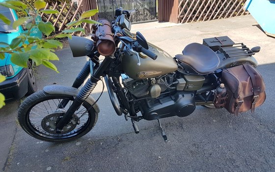 Gebrauchtmotorrad Harley-Davidson Dyna Wide Glide FXDWG - Bild 6