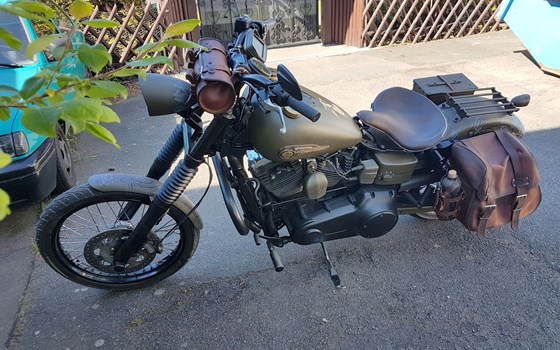 Gebrauchtmotorrad Harley-Davidson Dyna Wide Glide FXDWG - Bild 6