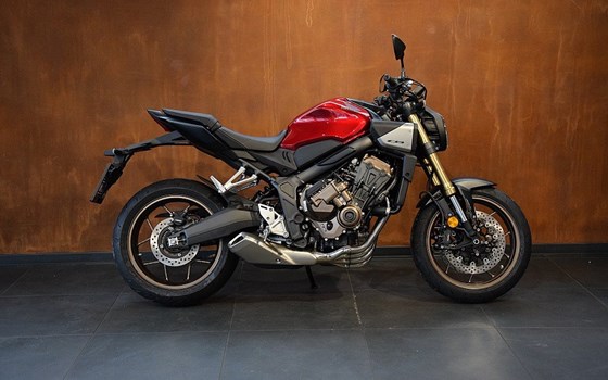 Neufahrzeug Honda CB650R E-Clutch - Bild 3