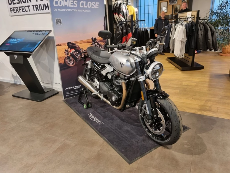 Angebot Triumph Speed Twin 1200 Bild 3: Angebot Triumph Speed Twin 1200