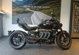 Neumotorrad Triumph Rocket 3 Storm GT