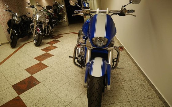 Gebrauchtmotorrad Suzuki Intruder M1800R - Bild 3 Gebrauchtmotorrad Suzuki Intruder M1800R - Bild 3