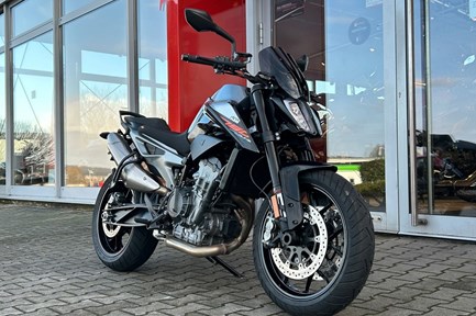 KTM 790 Duke