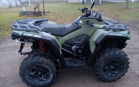 Gebrauchtmotorrad Can-Am Outlander 570 DPS - Bild 1 Gebrauchtmotorrad Can-Am Outlander 570 DPS - Bild 1