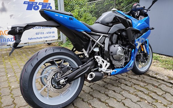 Neufahrzeug Suzuki GSX-8R - Bild 8