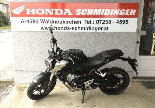 Honda CB125R