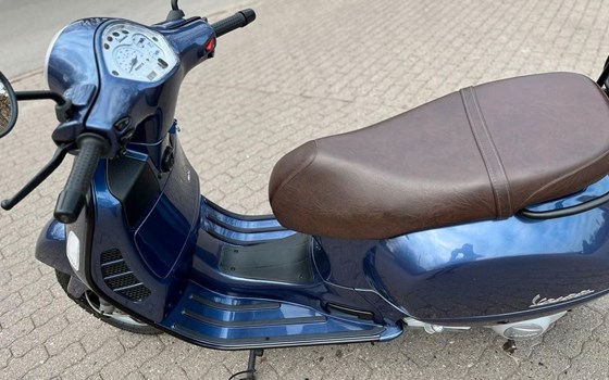 Gebrauchtmotorrad Vespa GT 125 L - Bild 3 Gebrauchtmotorrad Vespa GT 125 L - Bild 3