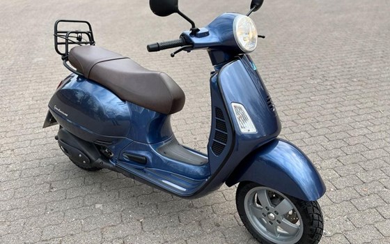 Gebrauchtmotorrad Vespa GT 125 L - Bild 6 Gebrauchtmotorrad Vespa GT 125 L - Bild 6