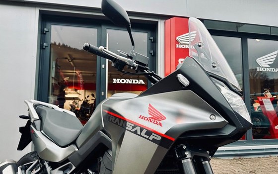 Gebrauchtmotorrad Honda XL750 Transalp - Bild 3