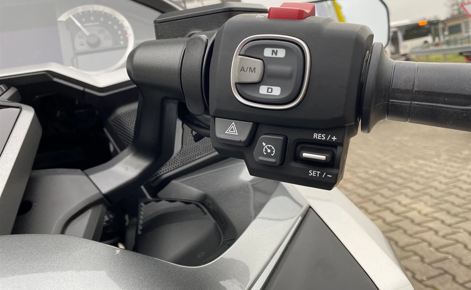 Angebot Honda GL1800 F6B Bild 8: Angebot Honda GL1800 F6B