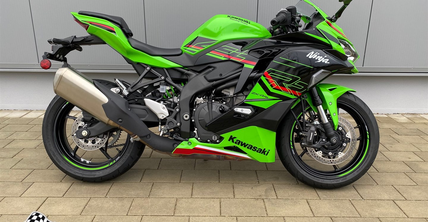 Offer Kawasaki Ninja ZX-4RR