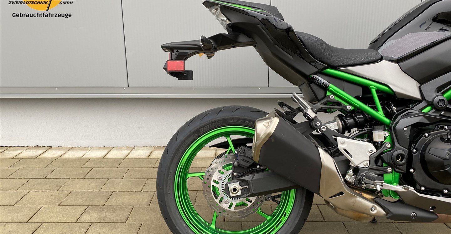 Offer Kawasaki Z900 70kW