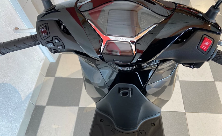 Angebot Honda SH350i Bild 8: Angebot Honda SH350i