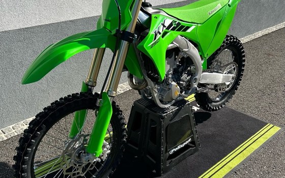 Gebrauchtmotorrad Kawasaki KX 250 - Bild 1 Gebrauchtmotorrad Kawasaki KX 250 - Bild 1