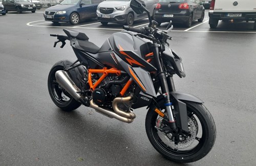 Neumotorrad KTM 1390 Super Duke R EVO