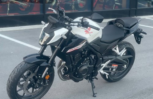 Neumotorrad Honda CB500 Hornet