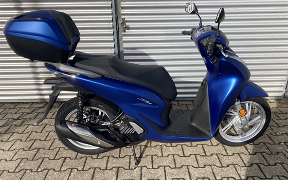 Gebrauchtmotorrad Honda SH125i - Bild 2