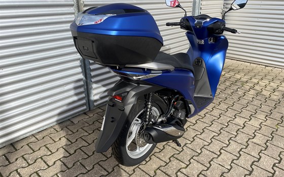 Gebrauchtmotorrad Honda SH125i - Bild 3