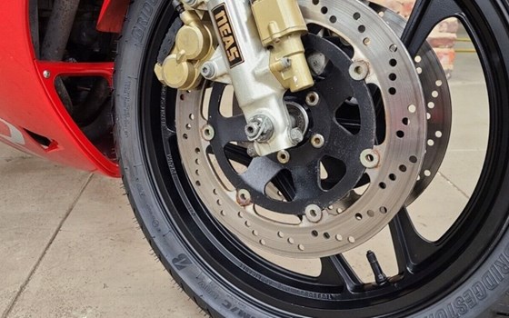 Gebrauchtmotorrad Suzuki GSX-R 1100 - Bild 8 Gebrauchtmotorrad Suzuki GSX-R 1100 - Bild 8