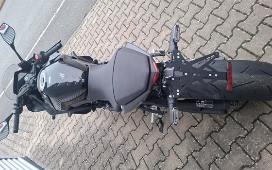 Gebrauchtmotorrad Suzuki GSX-8R - Bild 16