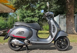 Gebrauchte Vespa GTS 300 Gebrauchte Vespa GTS 300