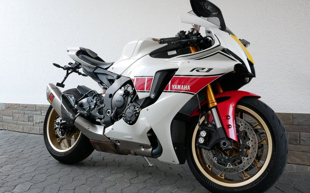 Angebot Yamaha R1