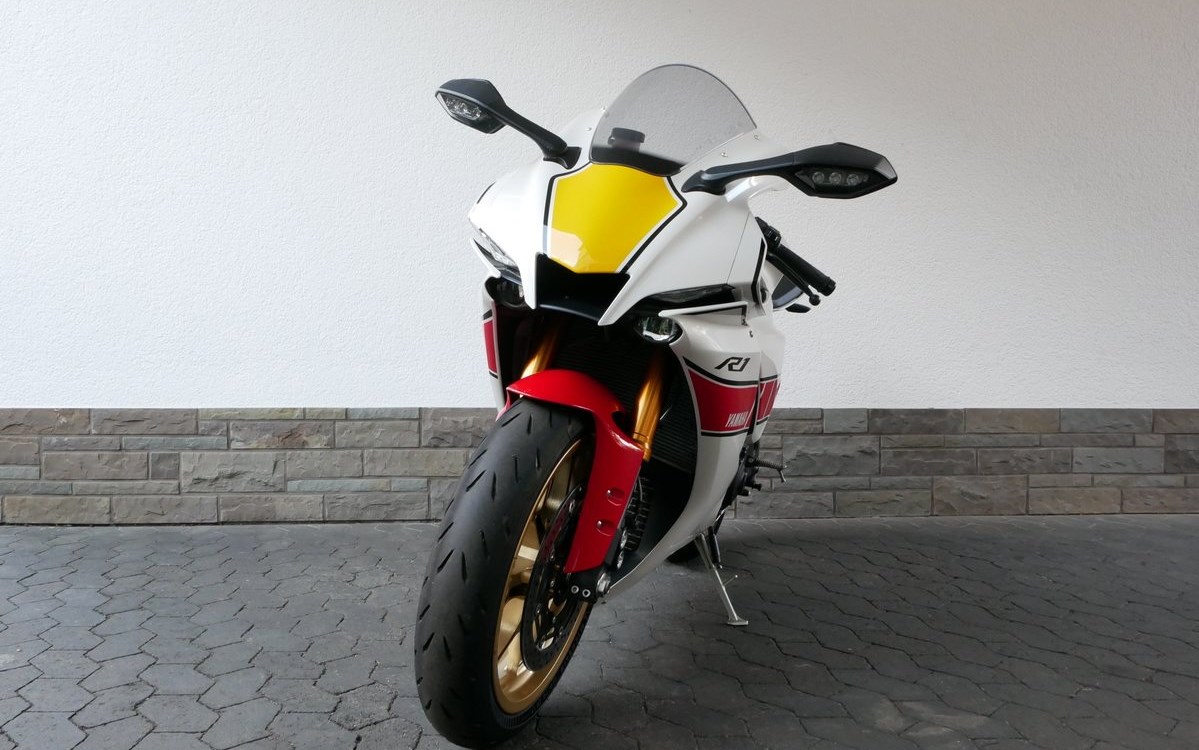 Angebot Yamaha R1