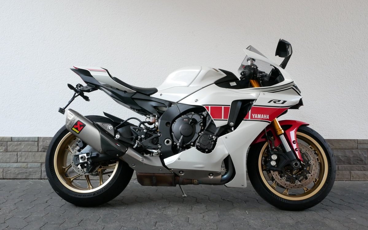 Angebot Yamaha R1