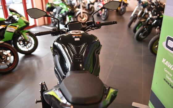 Gebrauchtmotorrad Kawasaki Z900 - Bild 8
