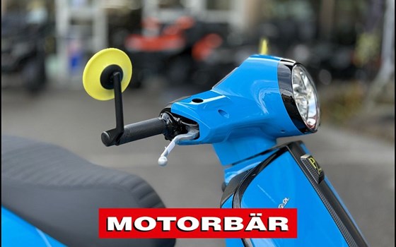 Neufahrzeug Vespa GTS 125 Super Sport - Bild 8 Neufahrzeug Vespa GTS 125 Super Sport - Bild 8