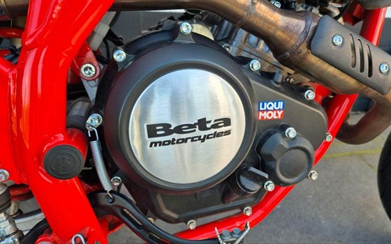 Gebrauchtmotorrad Beta RR 125 LC Motard - Bild 7 Gebrauchtmotorrad Beta RR 125 LC Motard - Bild 7