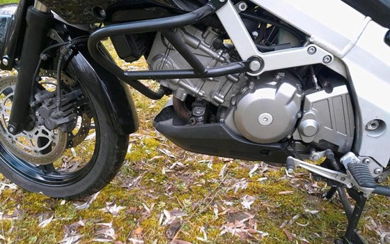 Gebrauchtmotorrad Suzuki V-Strom 650 - Bild 9