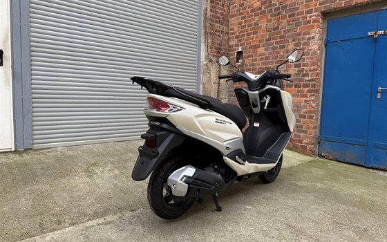 Neufahrzeug Suzuki Burgman Street 125EX - Bild 3