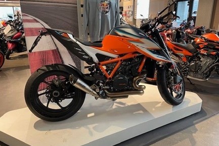 KTM 1290 Super Duke RR