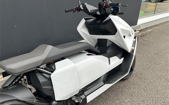 Gebrauchtmotorrad BMW CE 04 - Bild 8 Gebrauchtmotorrad BMW CE 04 - Bild 8