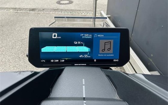 Gebrauchtmotorrad BMW CE 04 - Bild 5 Gebrauchtmotorrad BMW CE 04 - Bild 5