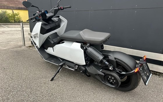 Gebrauchtmotorrad BMW CE 04 - Bild 5