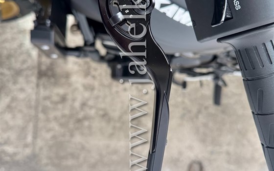 Neufahrzeug Kawasaki Z900 RS SE - Bild 8 Neufahrzeug Kawasaki Z900 RS SE - Bild 8