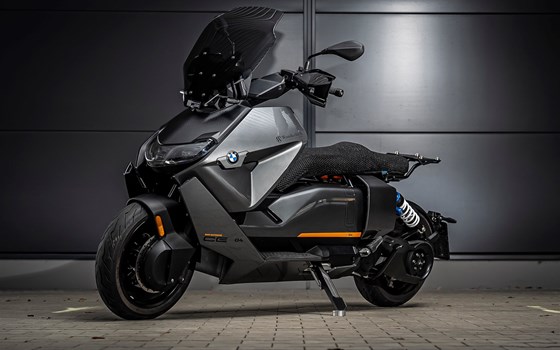 Gebrauchtmotorrad BMW CE 04 - Bild 4