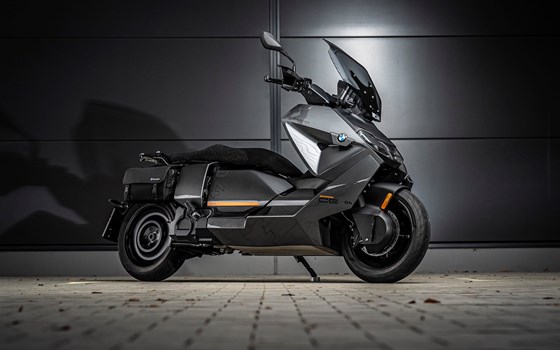 Gebrauchtmotorrad BMW CE 04 - Bild 7