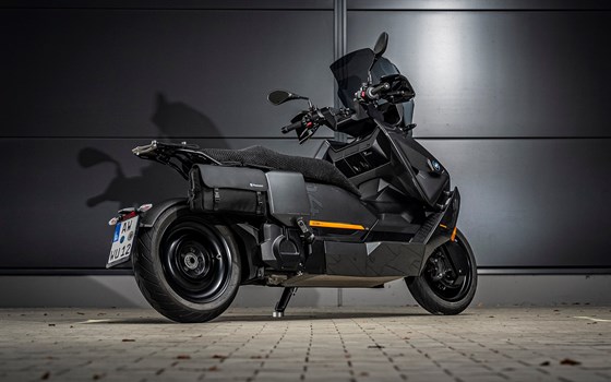 Gebrauchtmotorrad BMW CE 04 - Bild 9