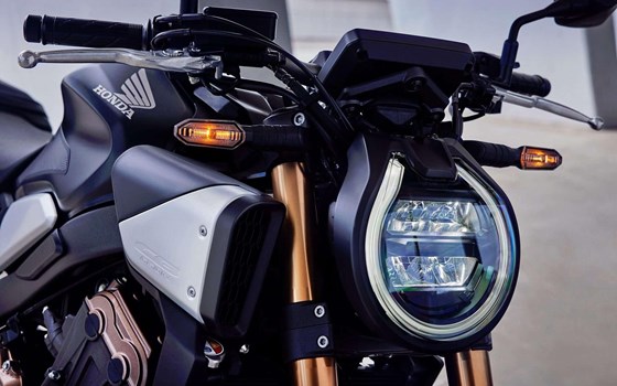 Neufahrzeug Honda CB650R E-Clutch - Bild 7