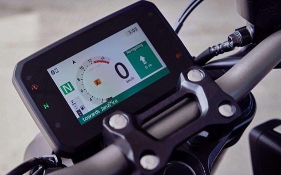 Neufahrzeug Honda CB650R E-Clutch - Bild 8