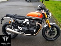 Neumotorrad Triumph Speed Twin 1200 RS mit 4 Jahren Garantie