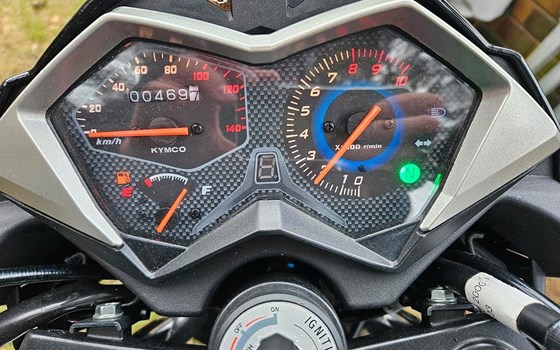 Gebrauchtmotorrad Kymco Visar 125i - Bild 4 Gebrauchtmotorrad Kymco Visar 125i - Bild 4