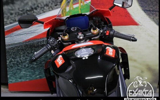 Neufahrzeug Aprilia RSV 4 Factory - Bild 11