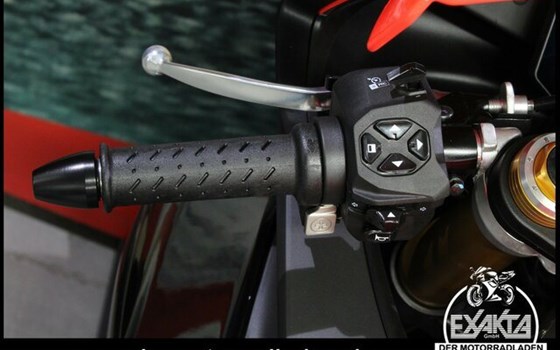 Neufahrzeug Aprilia RSV 4 Factory - Bild 15