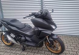 Gebrauchte Honda Forza 750